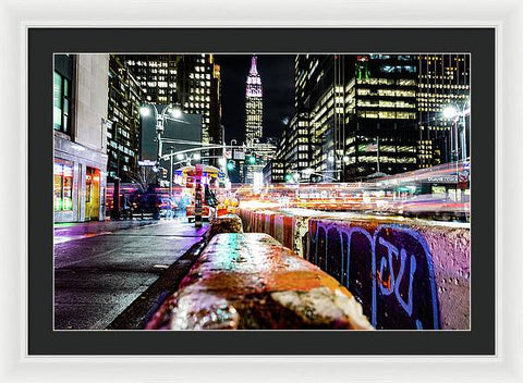 New York W 34th St - Framed Print